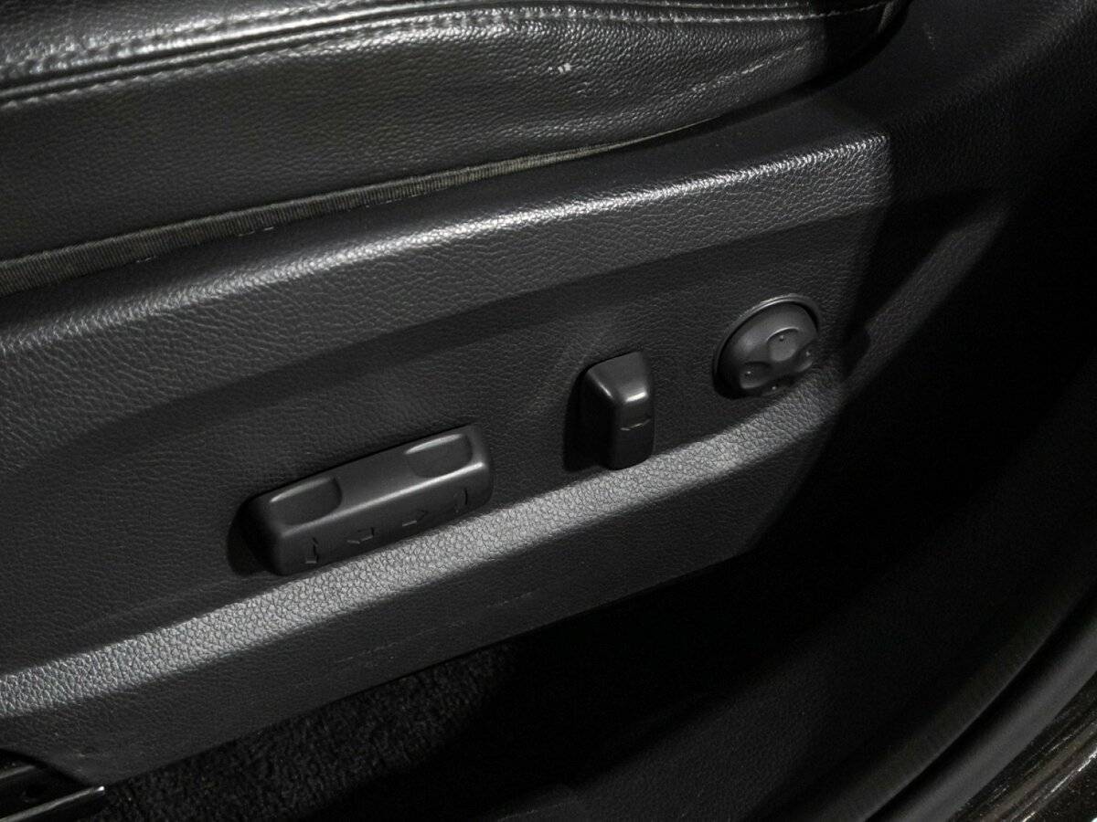 Купить Hyundai Santa Fe, 2017, 121 847 км.. Фото: #14