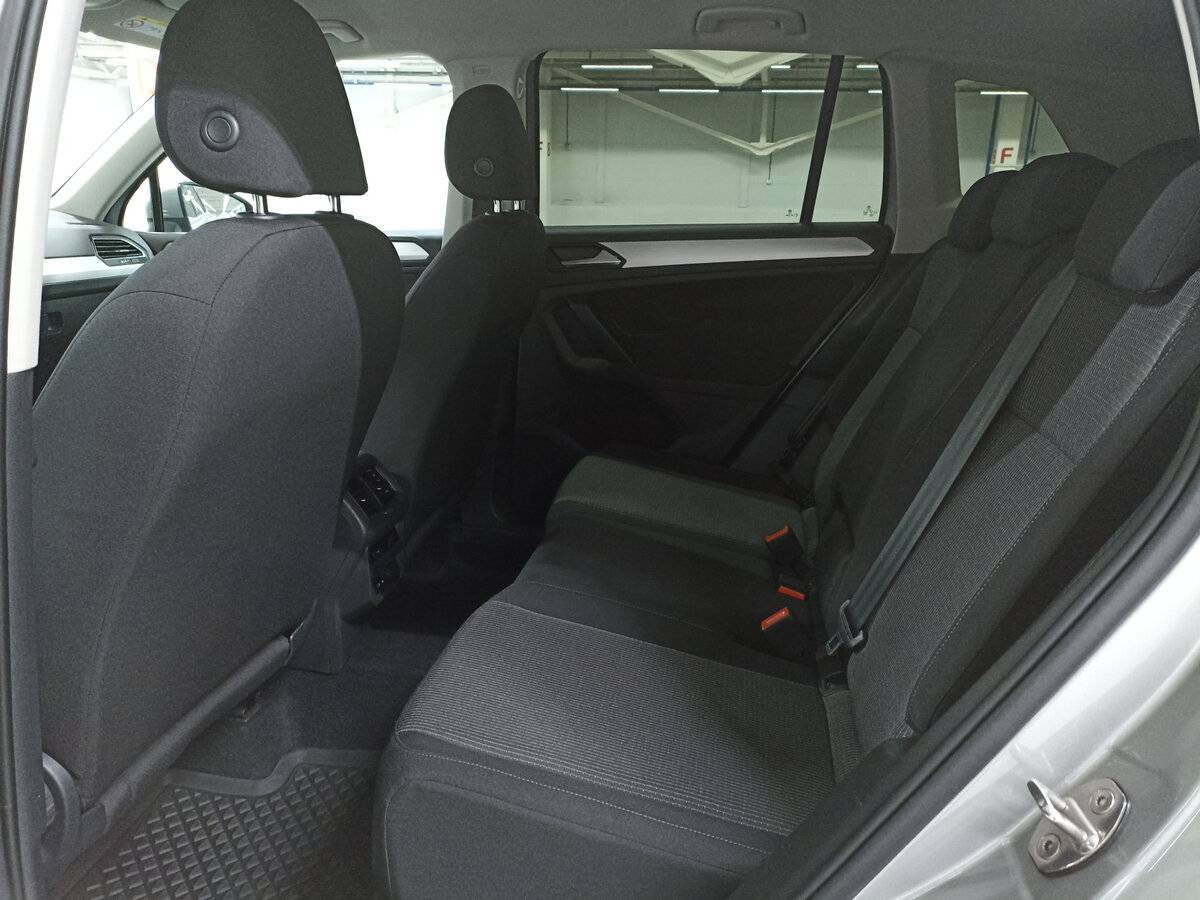 Купить Volkswagen Tiguan, 2021, 92 550 км.. Фото: #11