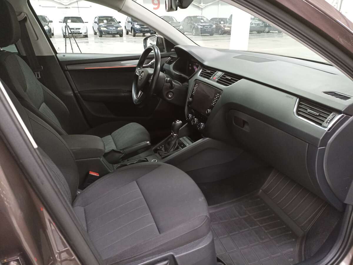 Купить Skoda Octavia, 2018, 215 830 км.. Фото: #10