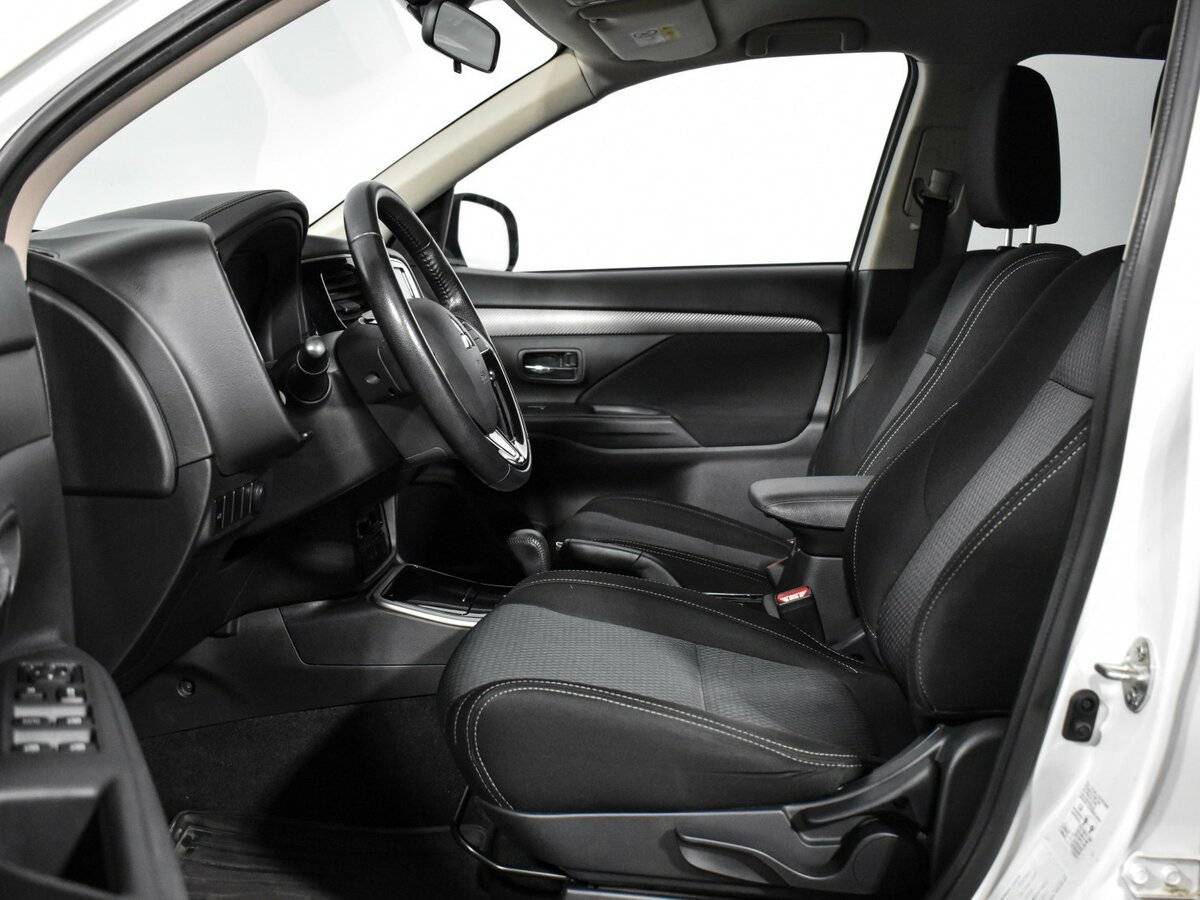 Купить Митсубиши Оутлэндер, 2018, 69 473 км.. Фото: #11