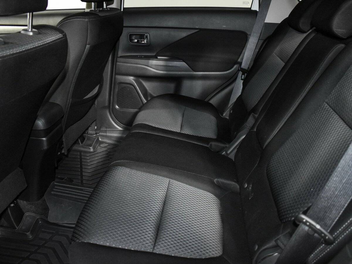 Купить Митсубиши Оутлэндер, 2018, 69 473 км.. Фото: #13