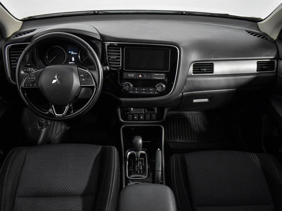 Купить Митсубиши Оутлэндер, 2018, 69 473 км.. Фото: #14