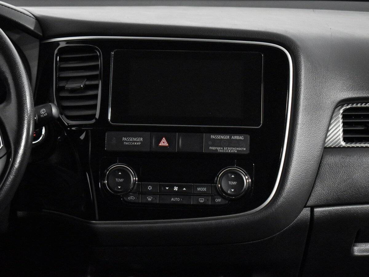 Купить Митсубиши Оутлэндер, 2018, 69 473 км.. Фото: #15