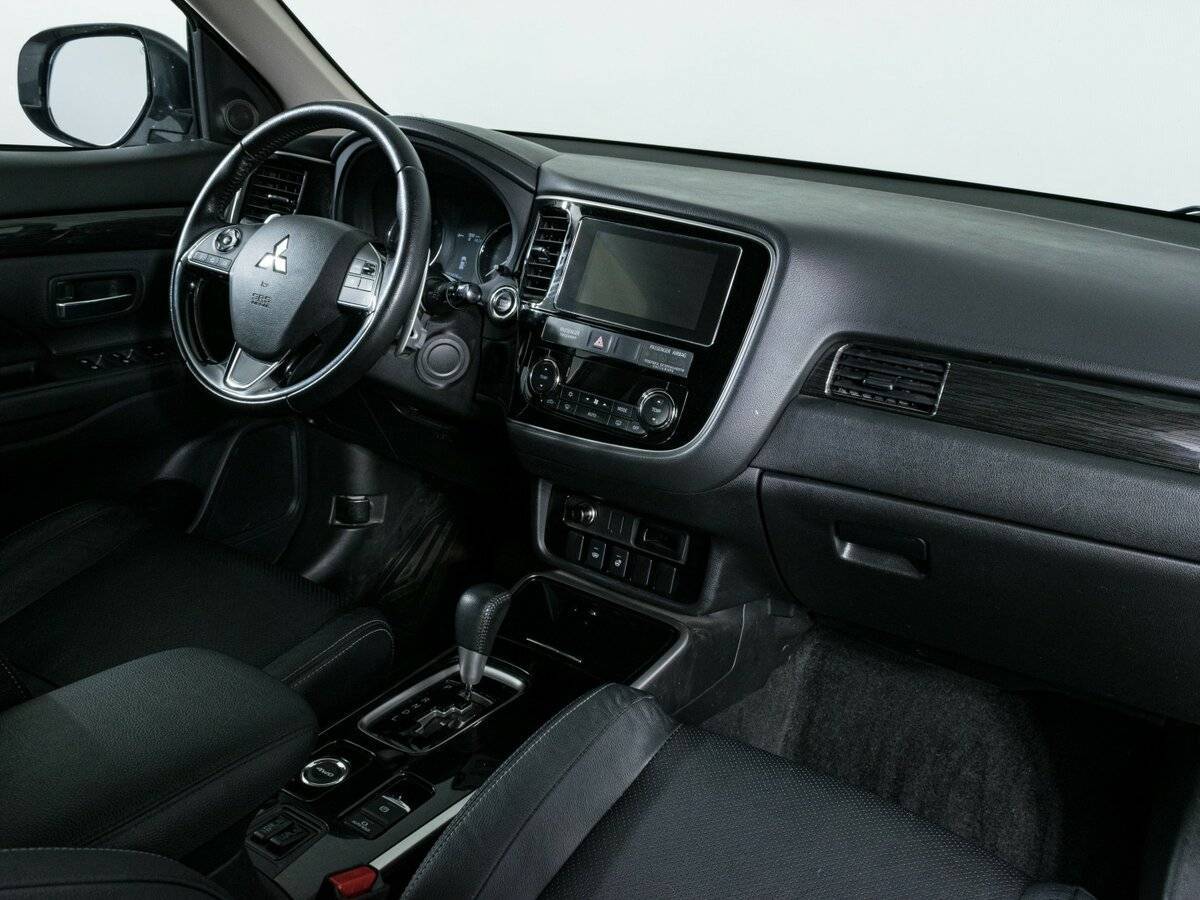 Купить Mitsubishi Outlander, 2018, 137 000 км.. Фото: #9