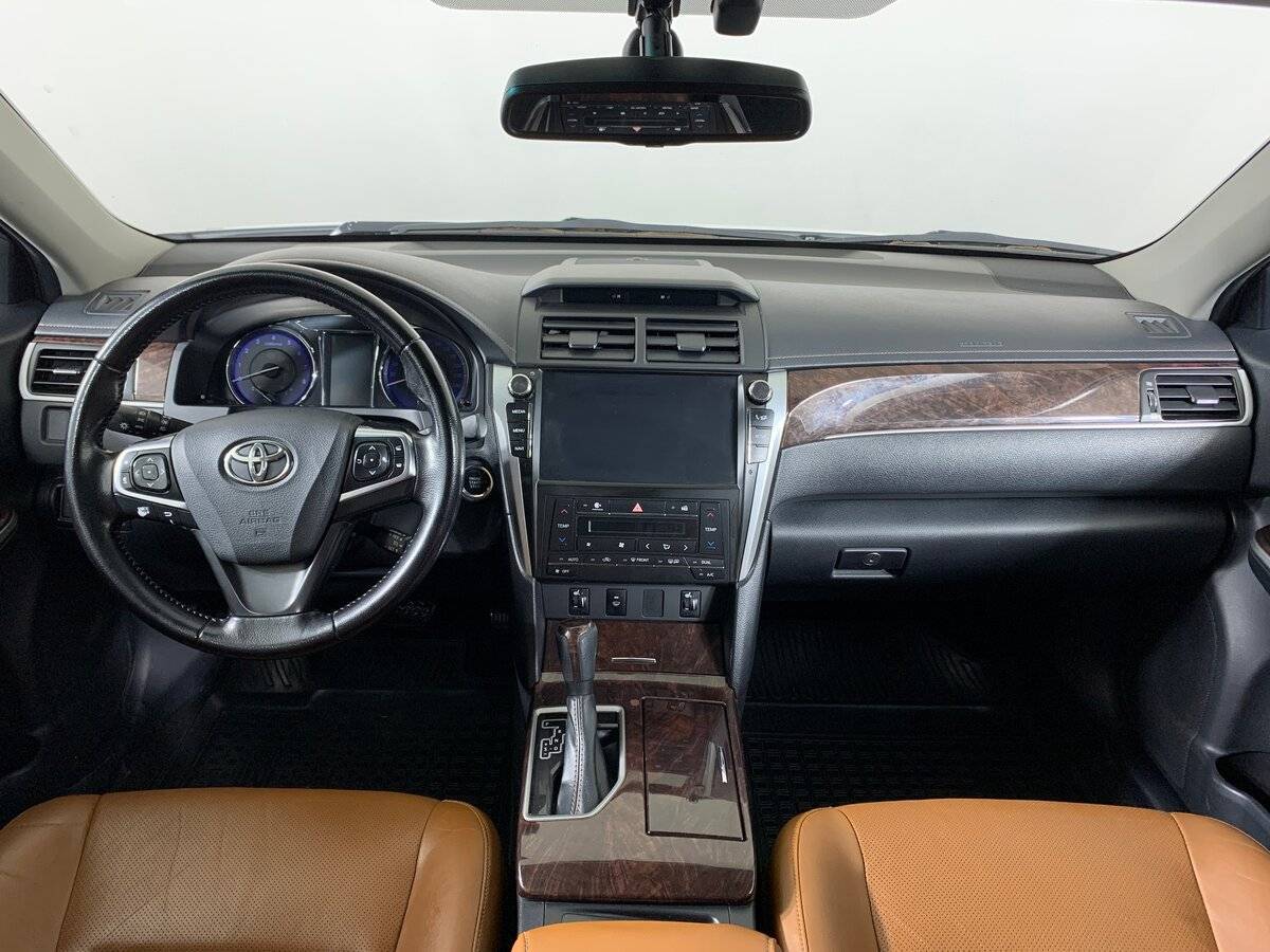 Купить Toyota Camry, 2017, 156 296 км.. Фото: #11