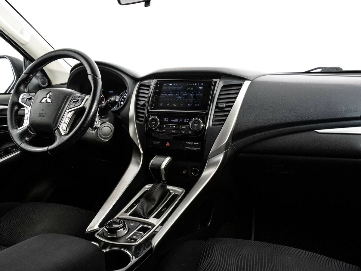 Купить Mitsubishi Pajero Sport, 2017, 154 132 км.. Фото: #8