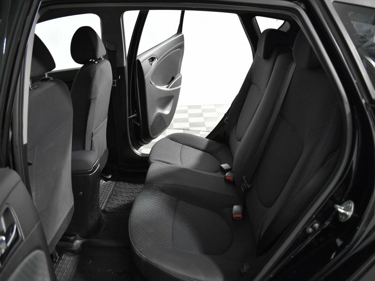 Купить Hyundai Solaris, 2012, 88 246 км.. Фото: #10