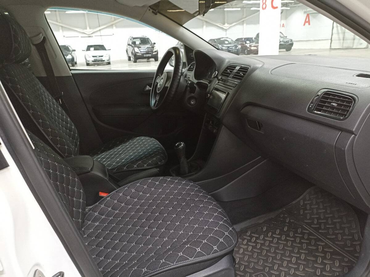 Купить Volkswagen Polo, 2013, 178 731 км.. Фото: #10