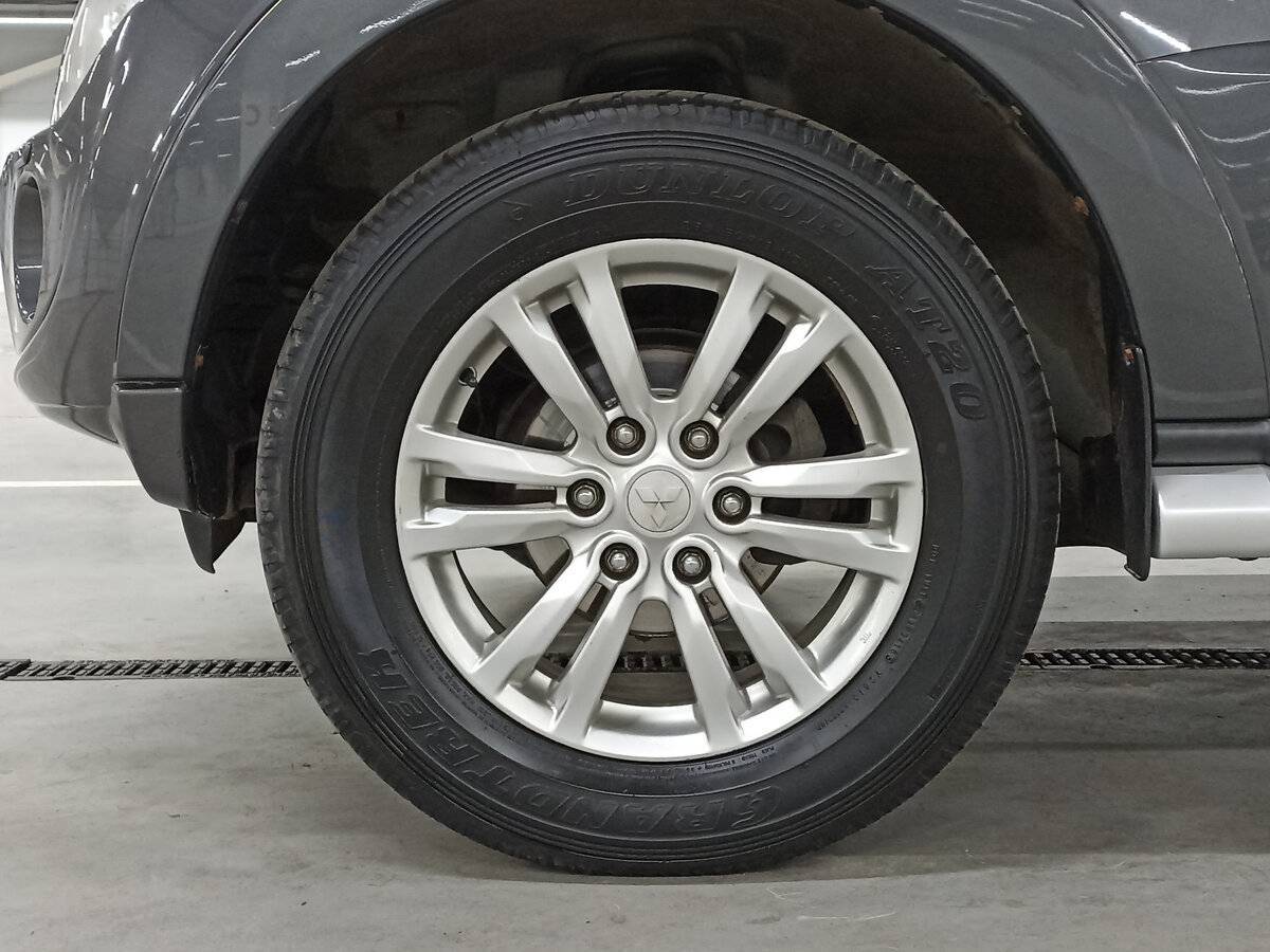 Купить Mitsubishi Pajero, 2012, 208 273 км.. Фото: #17