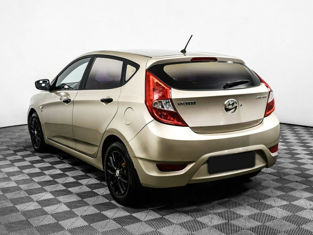 Купить Hyundai Solaris, 2012, 168 649 км.. Фото: #6