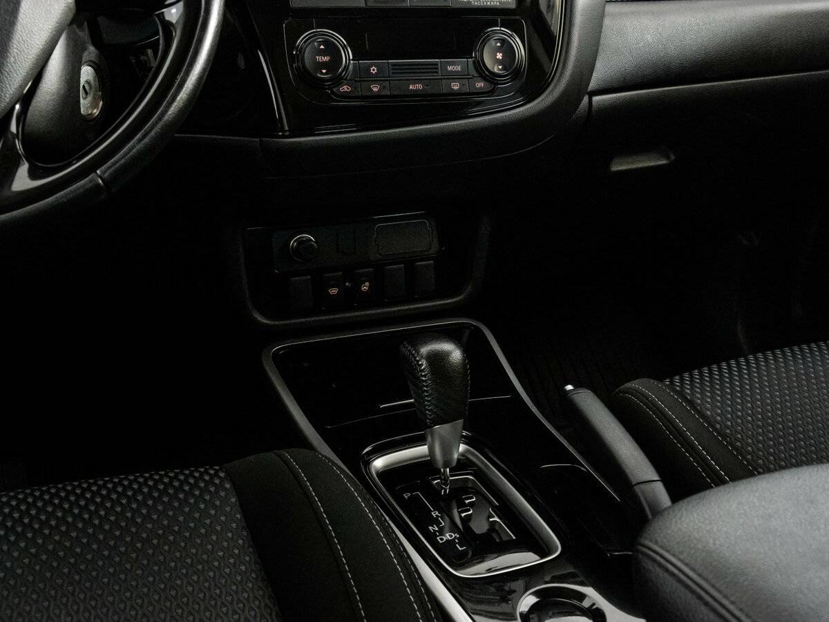 Купить Mitsubishi Outlander, 2018, 235 934 км.. Фото: #11