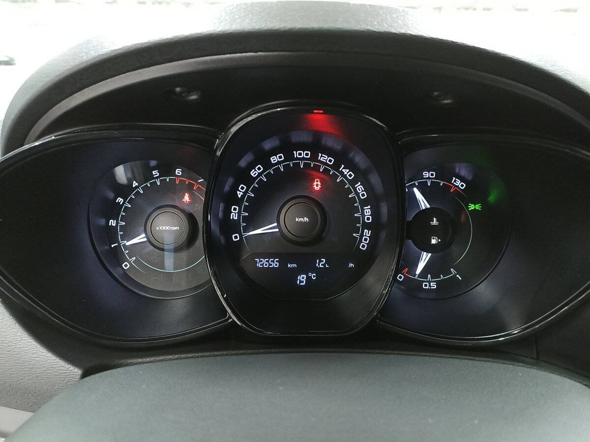 Купить Lada (ВАЗ) Vesta, 2016, 72 639 км.. Фото: #12