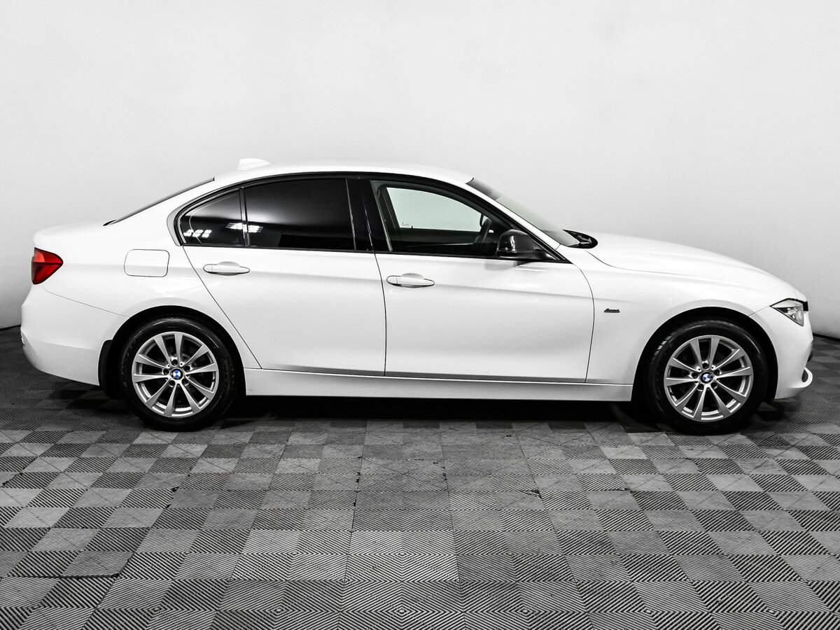 Купить BMW 3 серии, 2017, 123 000 км.. Фото: #3