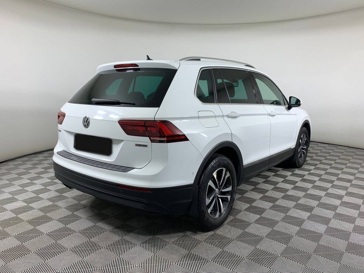 Купить Volkswagen Tiguan, 2019, 120 057 км.. Фото: #4