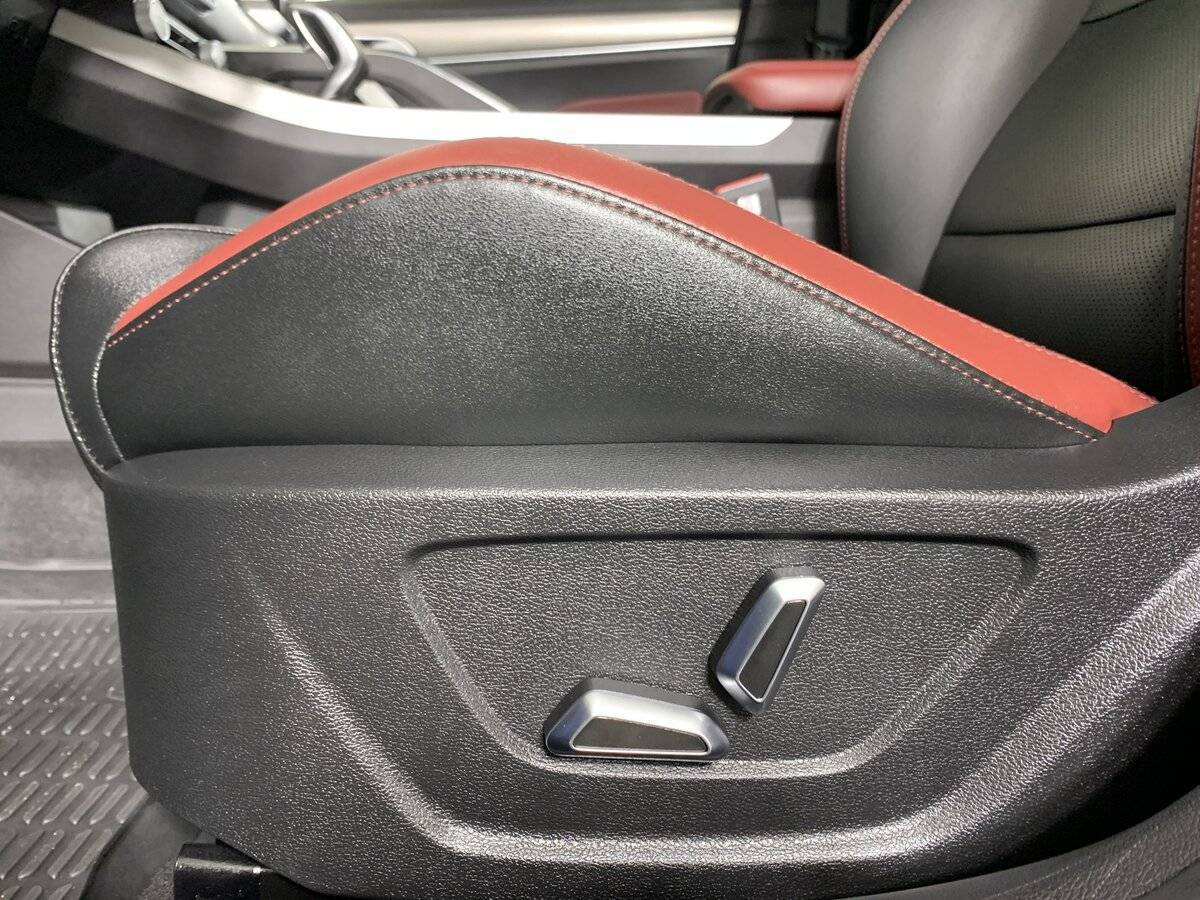 Купить Geely Coolray, 2022, 32 079 км.. Фото: #15