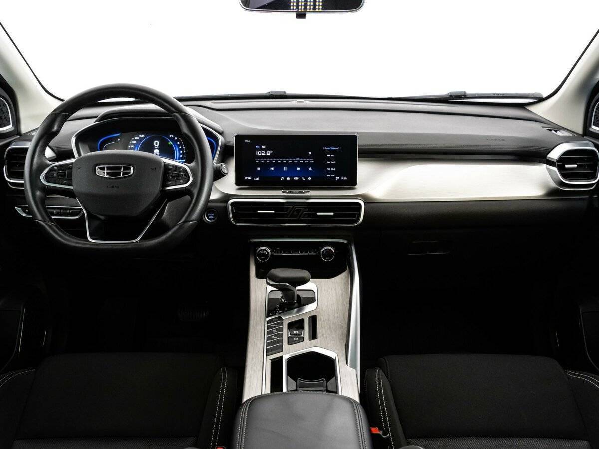 Купить Geely Coolray, 2023, 79 336 км.. Фото: #9