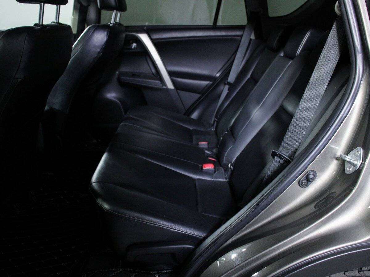 Купить Toyota RAV4, 2013, 91 495 км.. Фото: #9