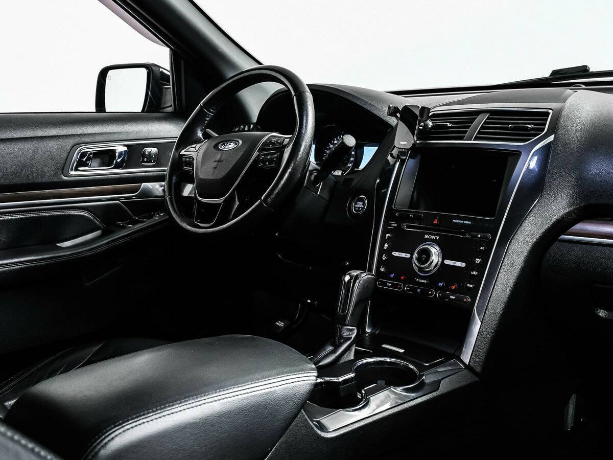 Купить Ford Explorer, 2018, 142 098 км.. Фото: #8