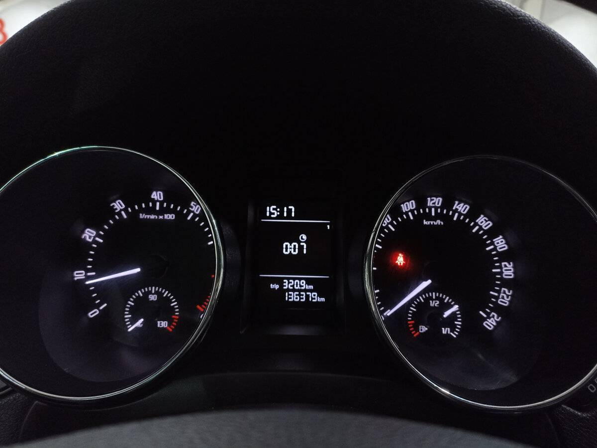 Купить Skoda Yeti, 2015, 136 381 км.. Фото: #12