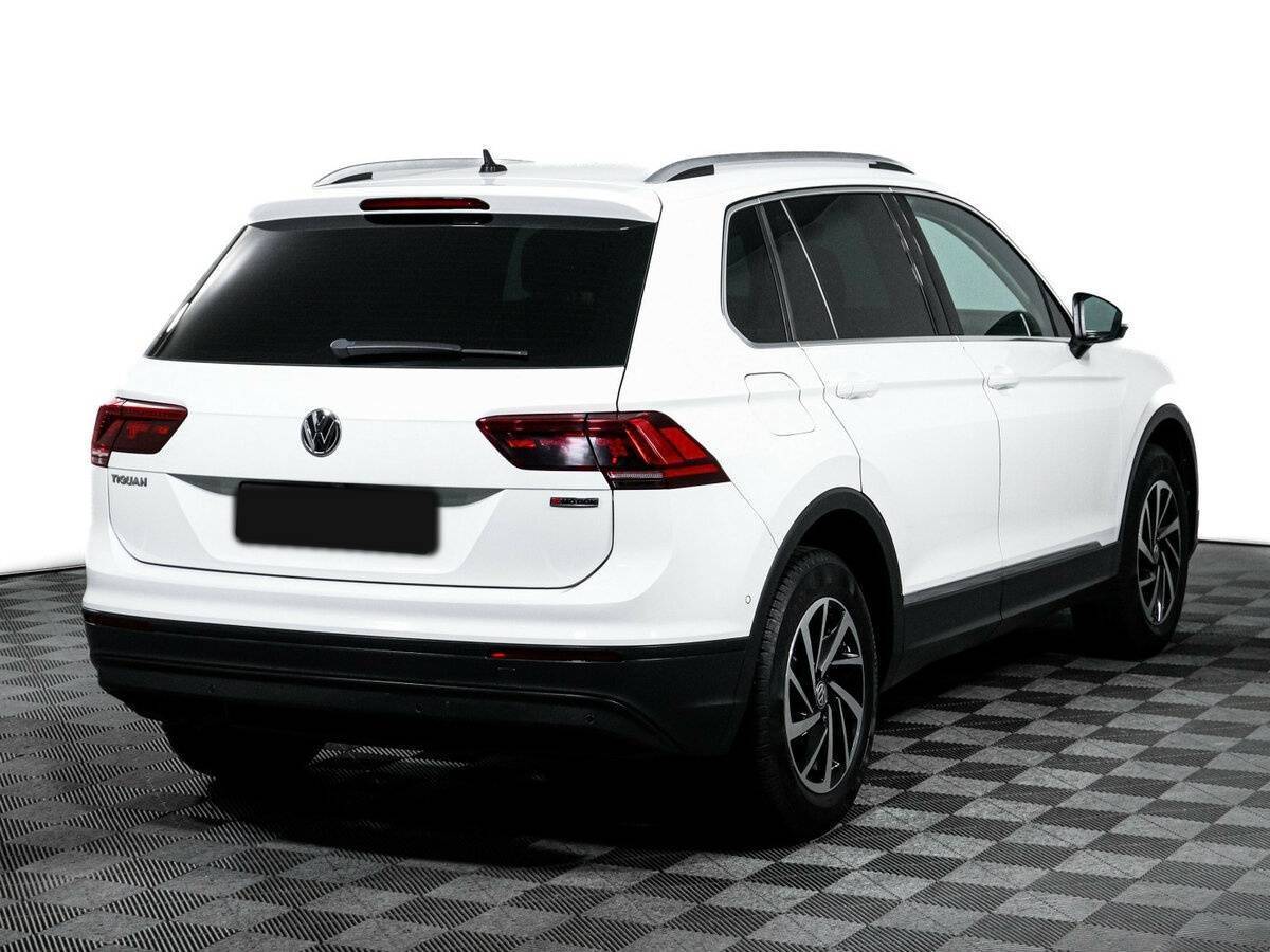 Купить Volkswagen Tiguan, 2018, 63 742 км.. Фото: #4