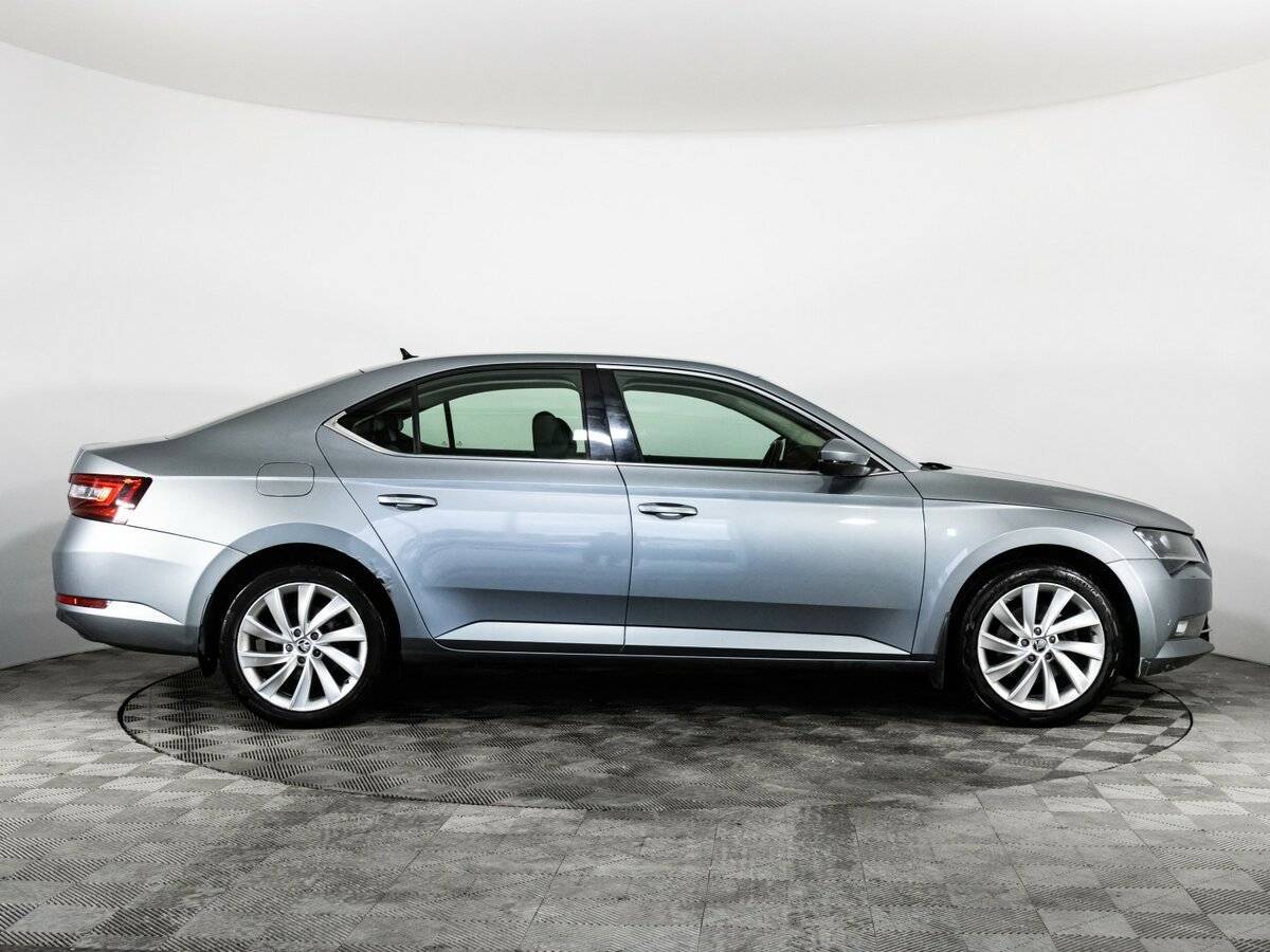 Купить Skoda Superb, 2017, 108 411 км.. Фото: #3
