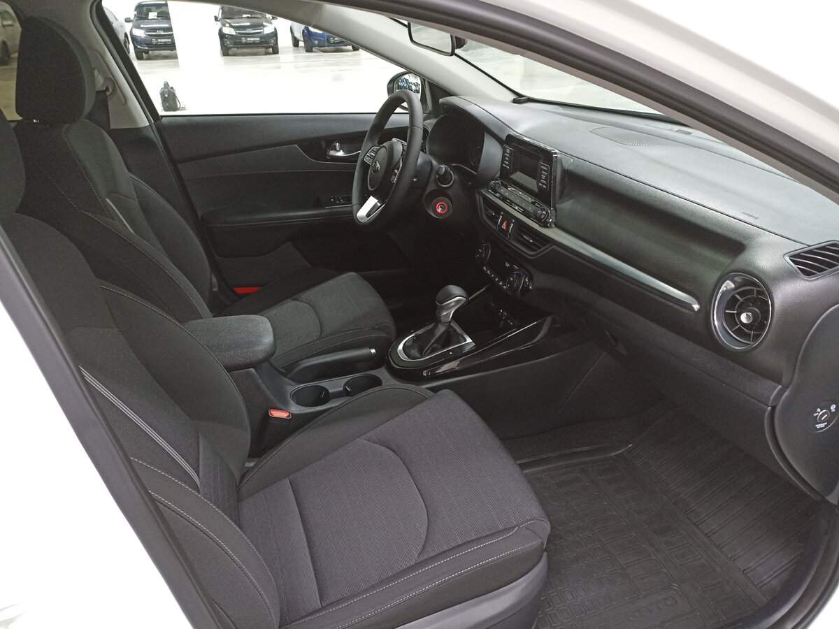 Купить Kia Cerato, 2019, 110 681 км.. Фото: #10