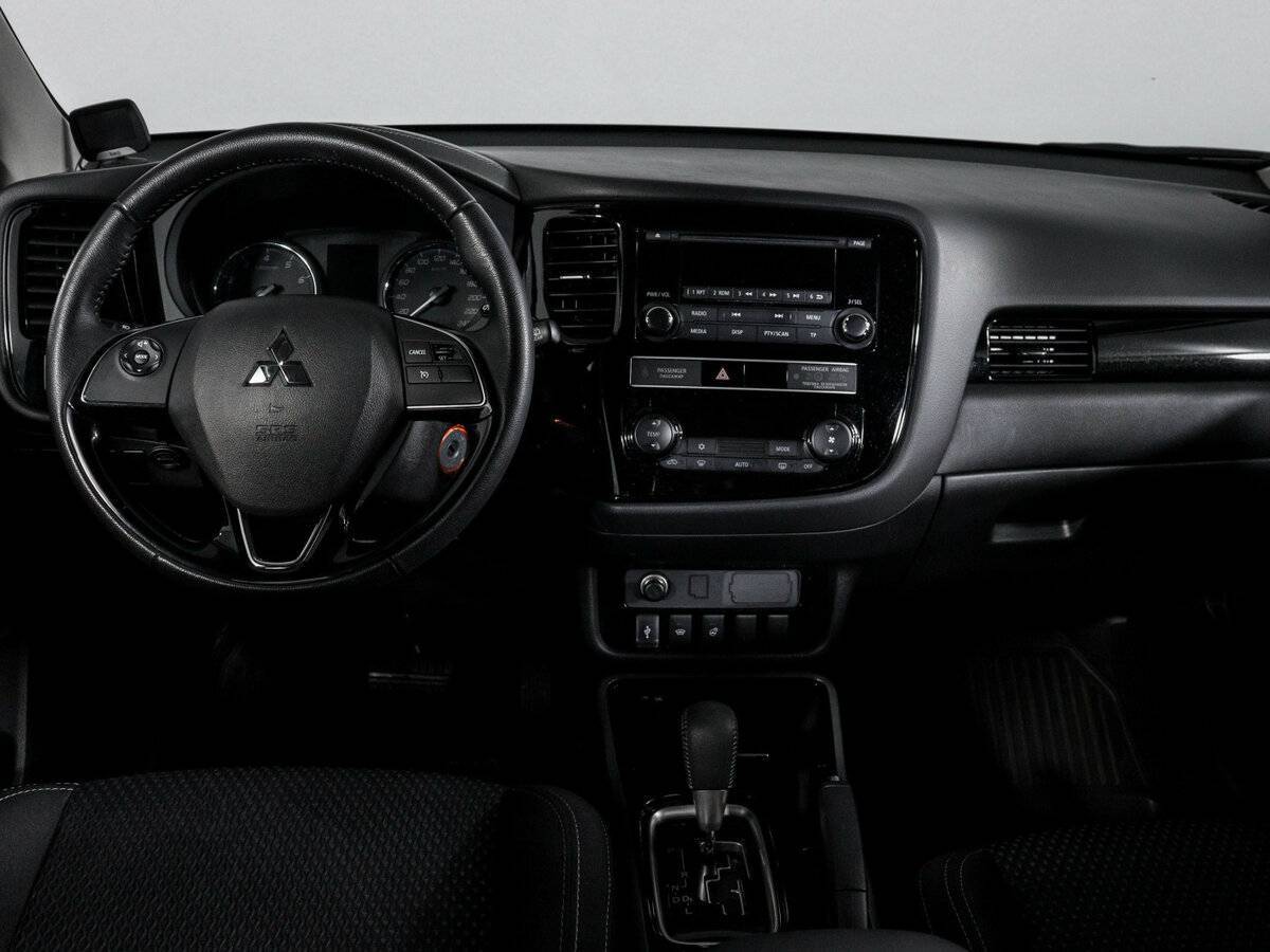 Купить Mitsubishi Outlander, 2019, 44 800 км.. Фото: #11