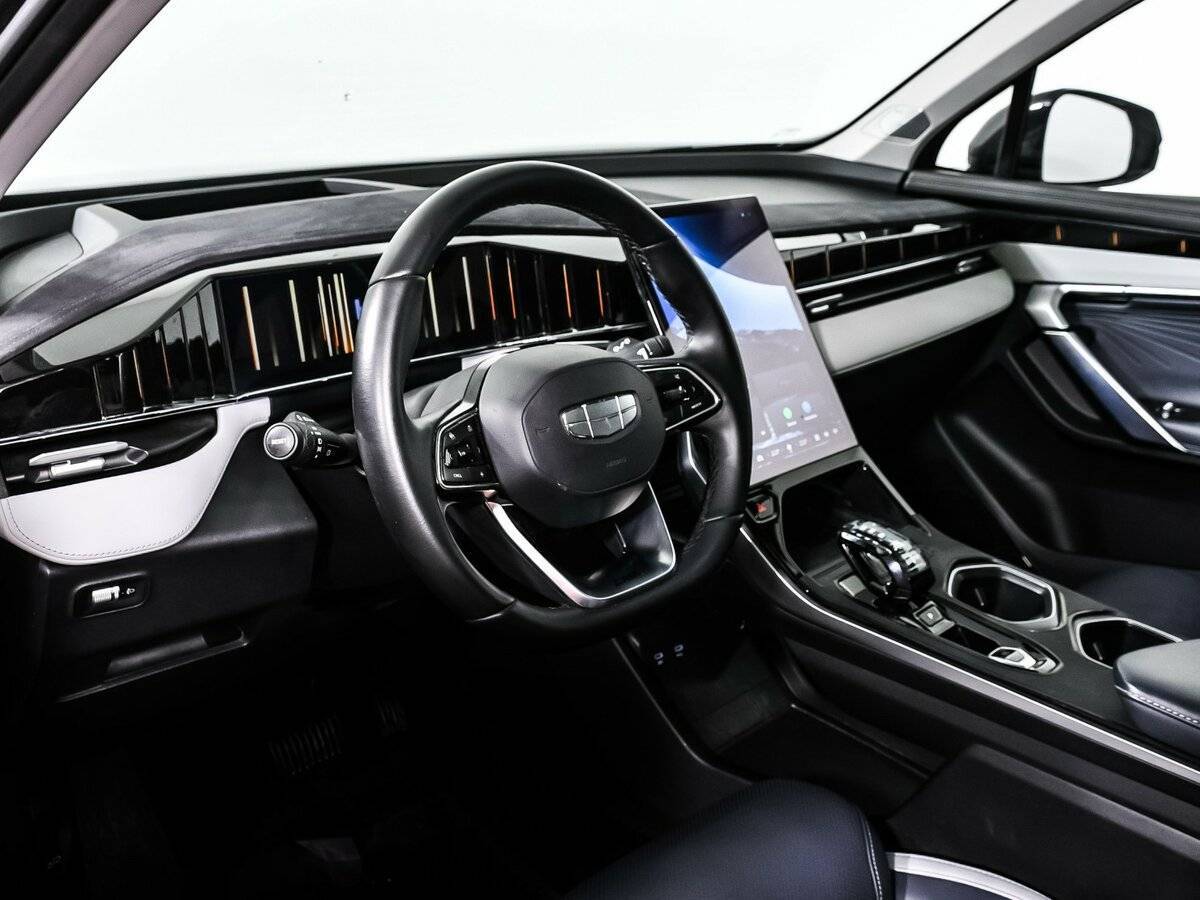 Купить Geely Atlas, 2023, 50 472 км.. Фото: #12