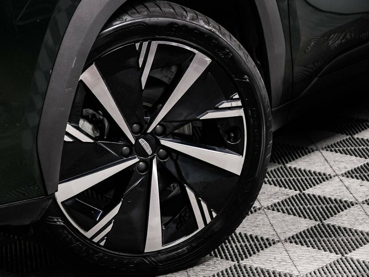 Купить Geely Atlas, 2023, 50 472 км.. Фото: #13