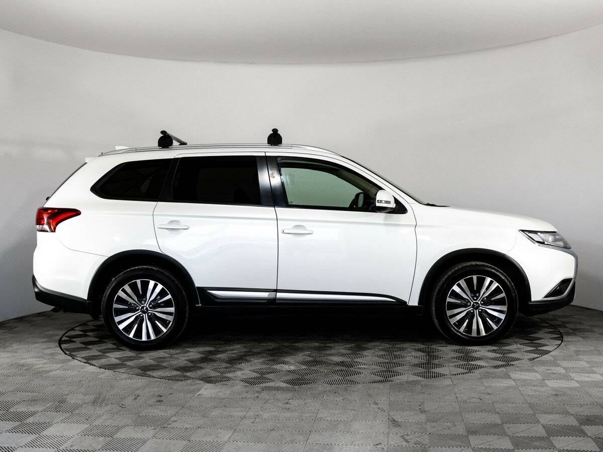 Купить Mitsubishi Outlander, 2019, 153 781 км.. Фото: #3