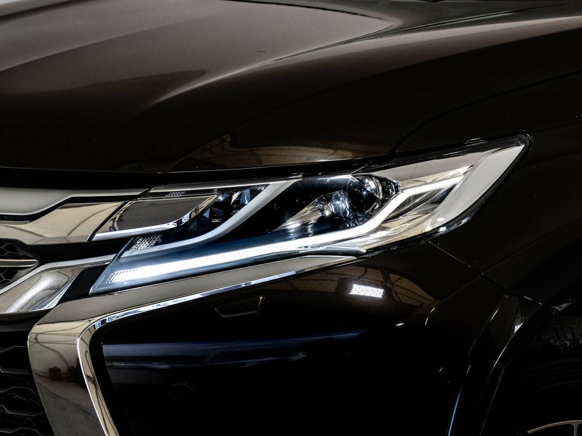 Купить Mitsubishi Pajero Sport, 2019, 200 578 км.. Фото: #1