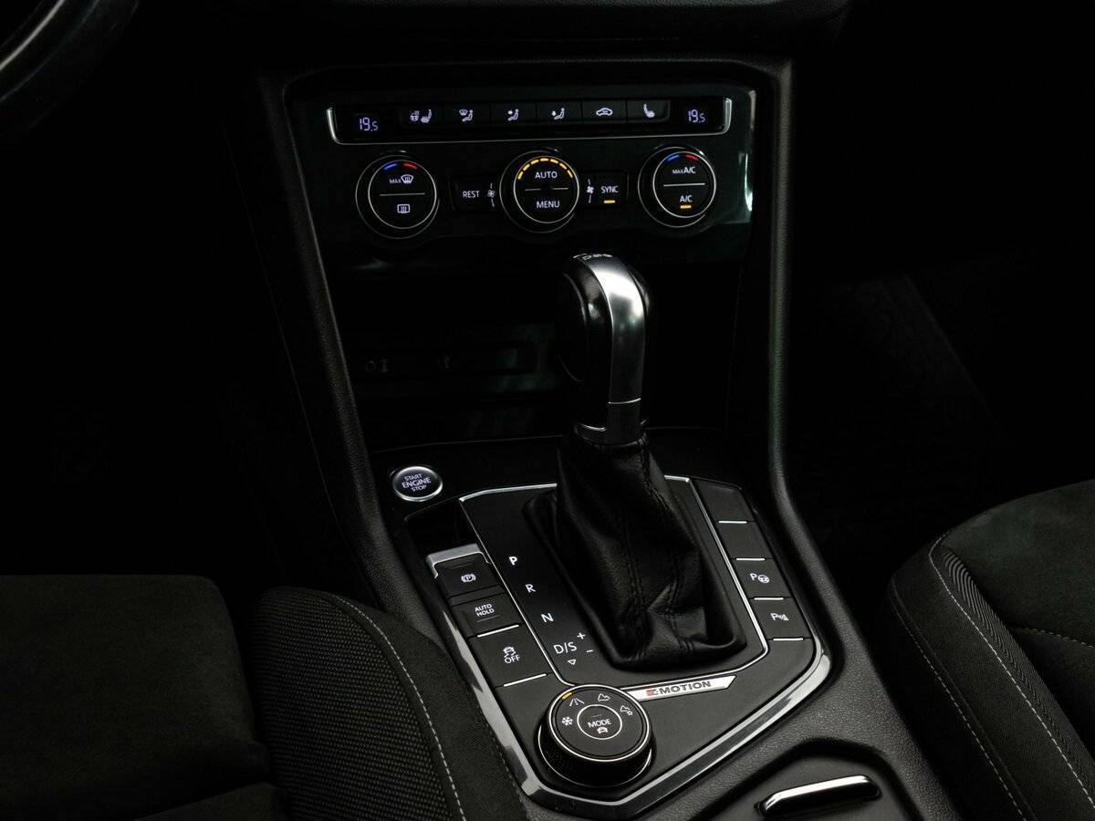 Купить Volkswagen Tiguan, 2017, 112 292 км.. Фото: #13