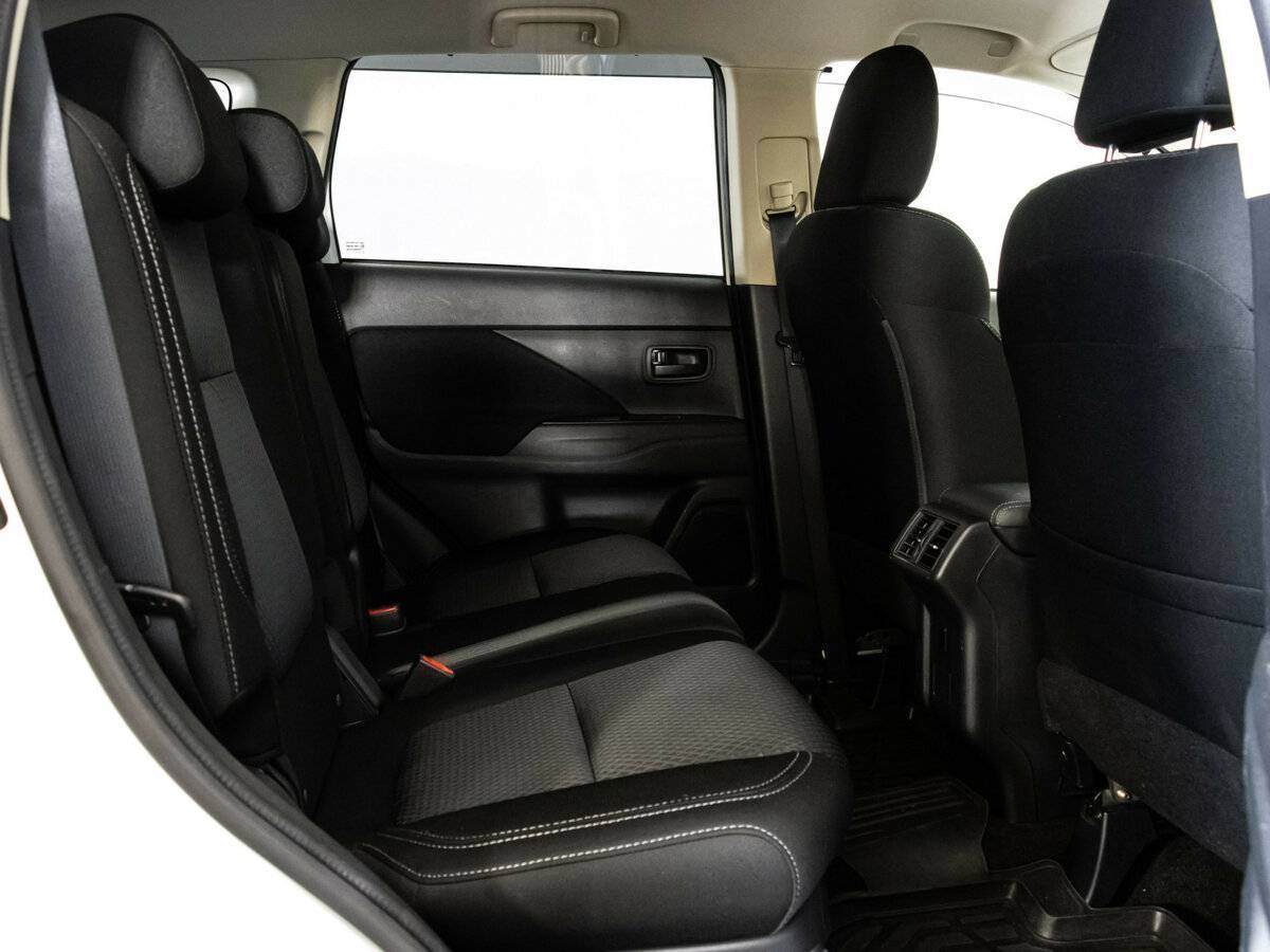 Купить Митсубиши Оутлэндер, 2019, 56 706 км.. Фото: #15