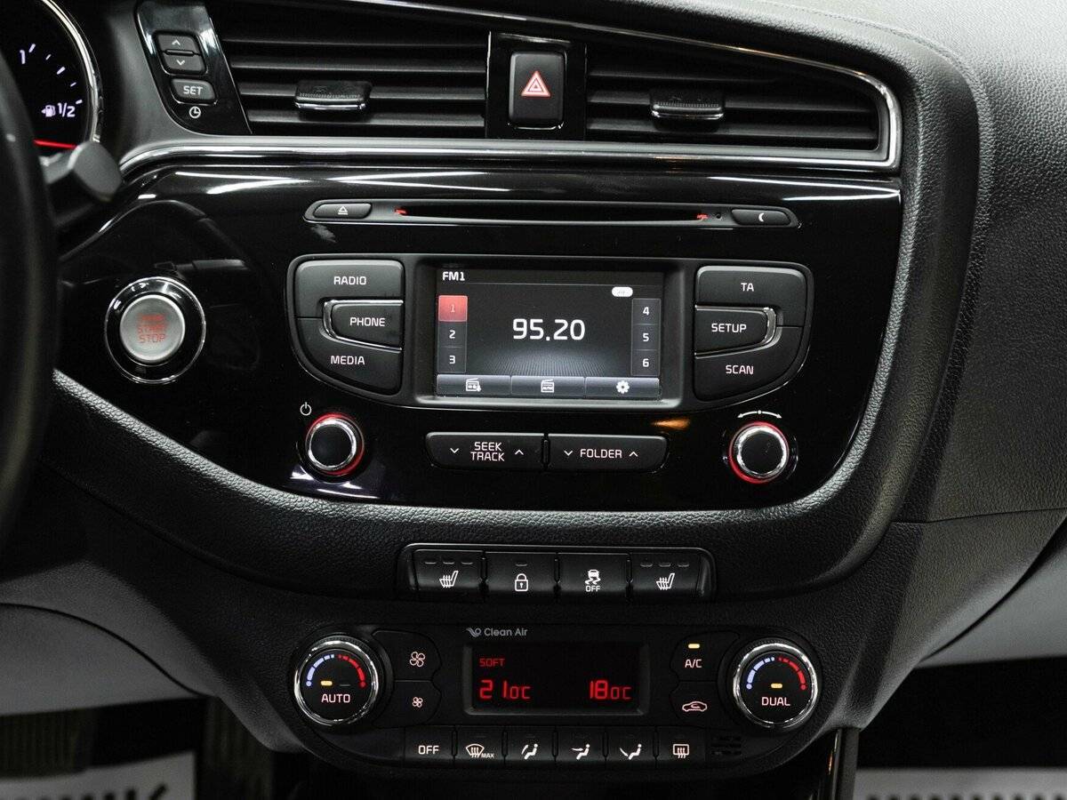 Купить Kia Ceed, 2016, 163 000 км.. Фото: #11