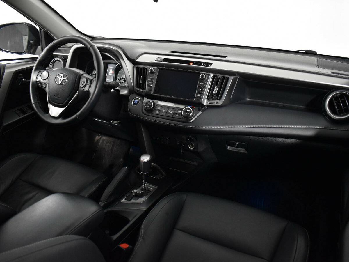 Купить Toyota RAV4, 2018, 72 687 км.. Фото: #8