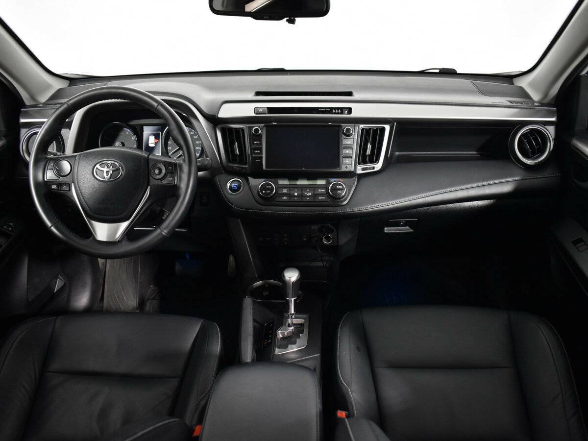 Купить Toyota RAV4, 2018, 72 687 км.. Фото: #9