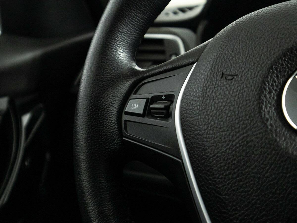 Купить BMW 3 серии, 2018, 46 831 км.. Фото: #20