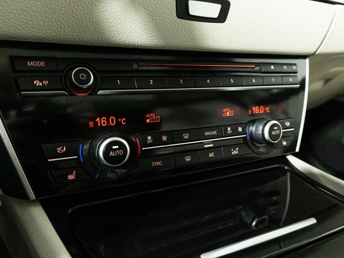 Купить BMW 5 серии, 2014, 231 765 км.. Фото: #22