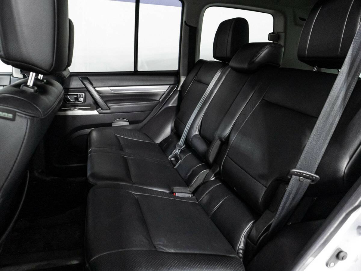 Купить Mitsubishi Pajero, 2012, 126 497 км.. Фото: #9