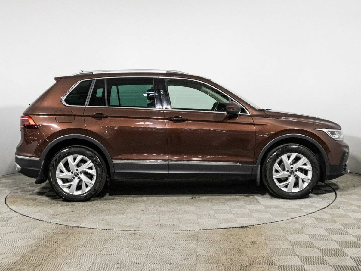 Купить Volkswagen Tiguan, 2021, 60 035 км.. Фото: #3