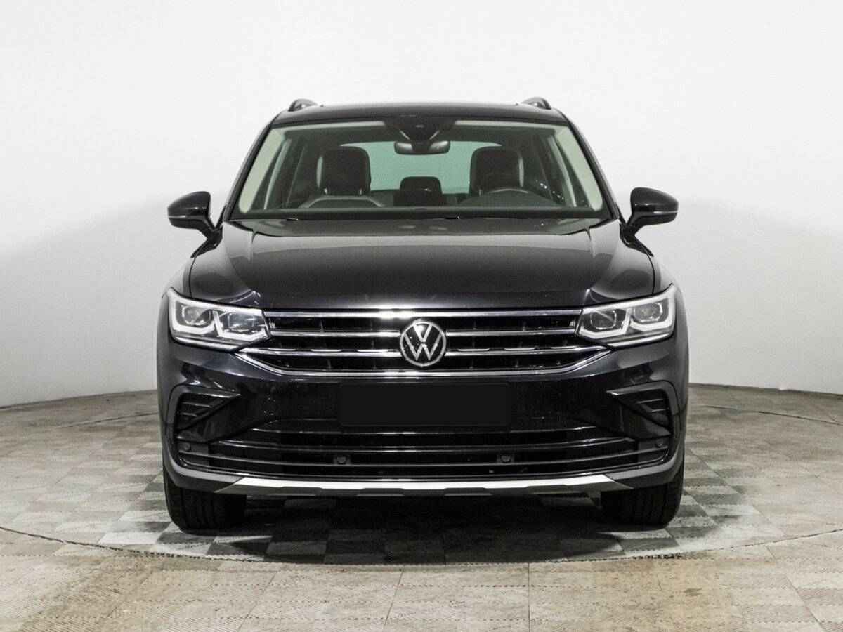 Купить Volkswagen Tiguan, 2022, 62 269 км.. Фото: #1