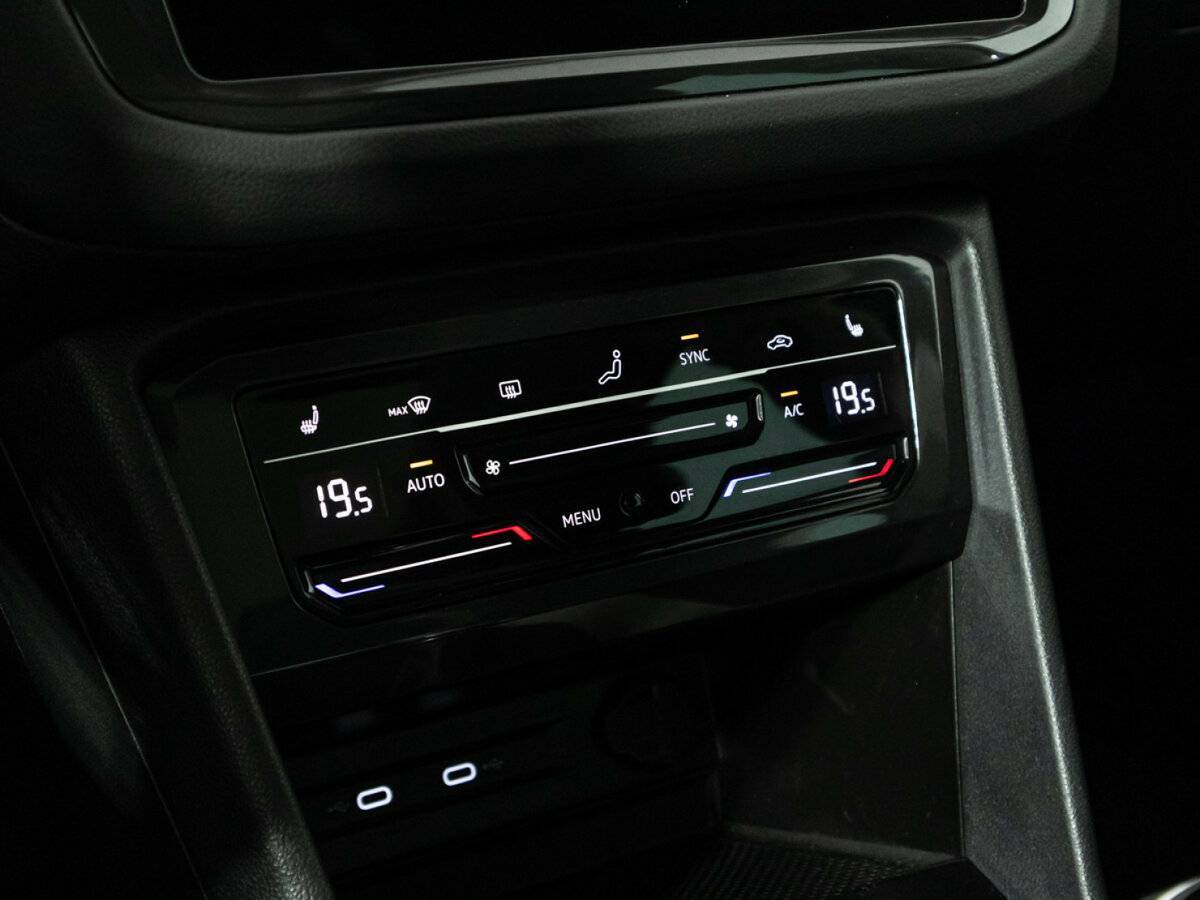 Купить Volkswagen Tiguan, 2022, 62 269 км.. Фото: #21