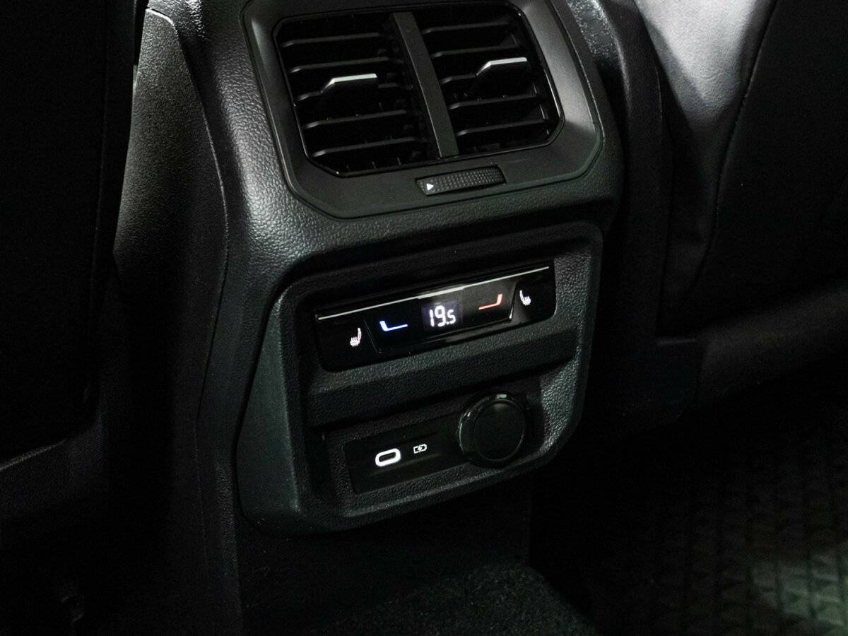Купить Volkswagen Tiguan, 2022, 62 269 км.. Фото: #24