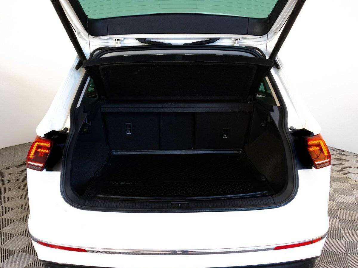 Купить Volkswagen Tiguan, 2017, 214 699 км.. Фото: #24