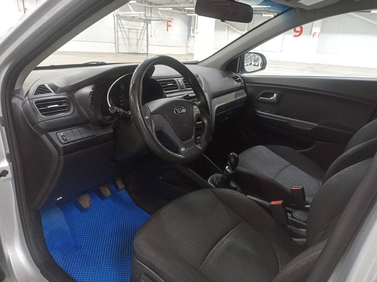 Купить Kia Rio, 2015, 128 385 км.. Фото: #15