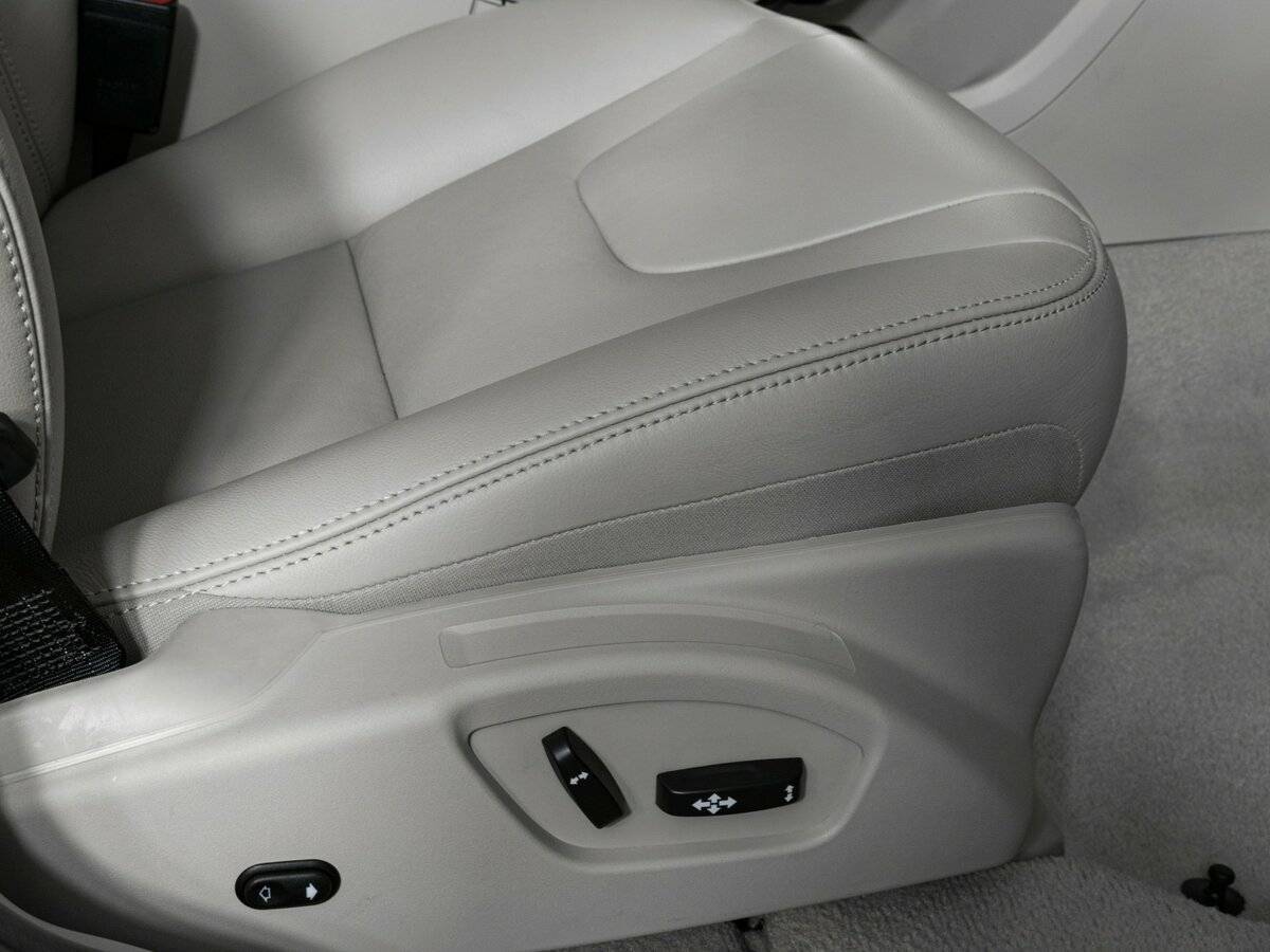 Купить Volvo XC60, 2016, 65 556 км.. Фото: #17