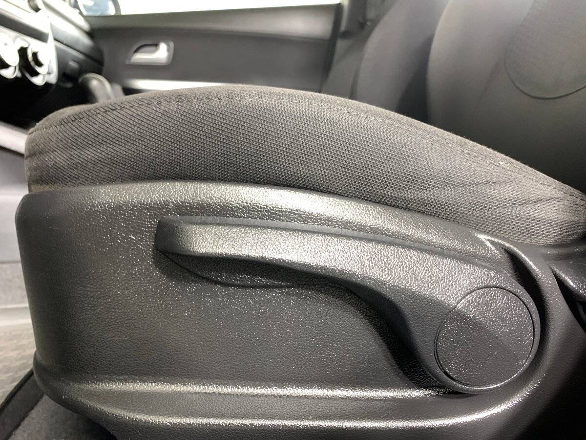 Купить Kia Rio, 2013, 171 346 км.. Фото: #14