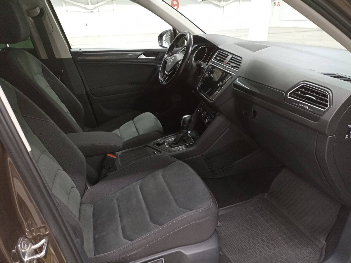 Купить Volkswagen Tiguan, 2020, 161 796 км.. Фото: #10
