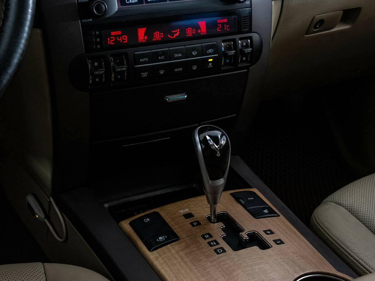 Купить Kia Mohave, 2012, 296 468 км.. Фото: #12