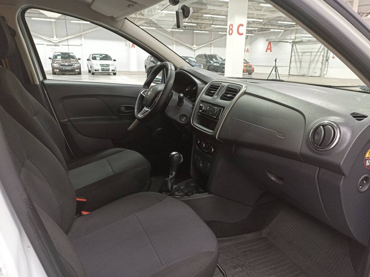 Купить Renault Logan, 2020, 62 180 км.. Фото: #10